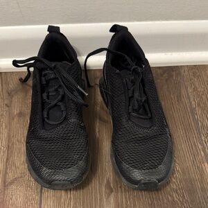 Nike Kids Black Mesh Sneakers